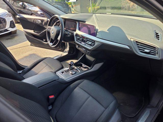 BMW 116 d 5p. Business Advantage