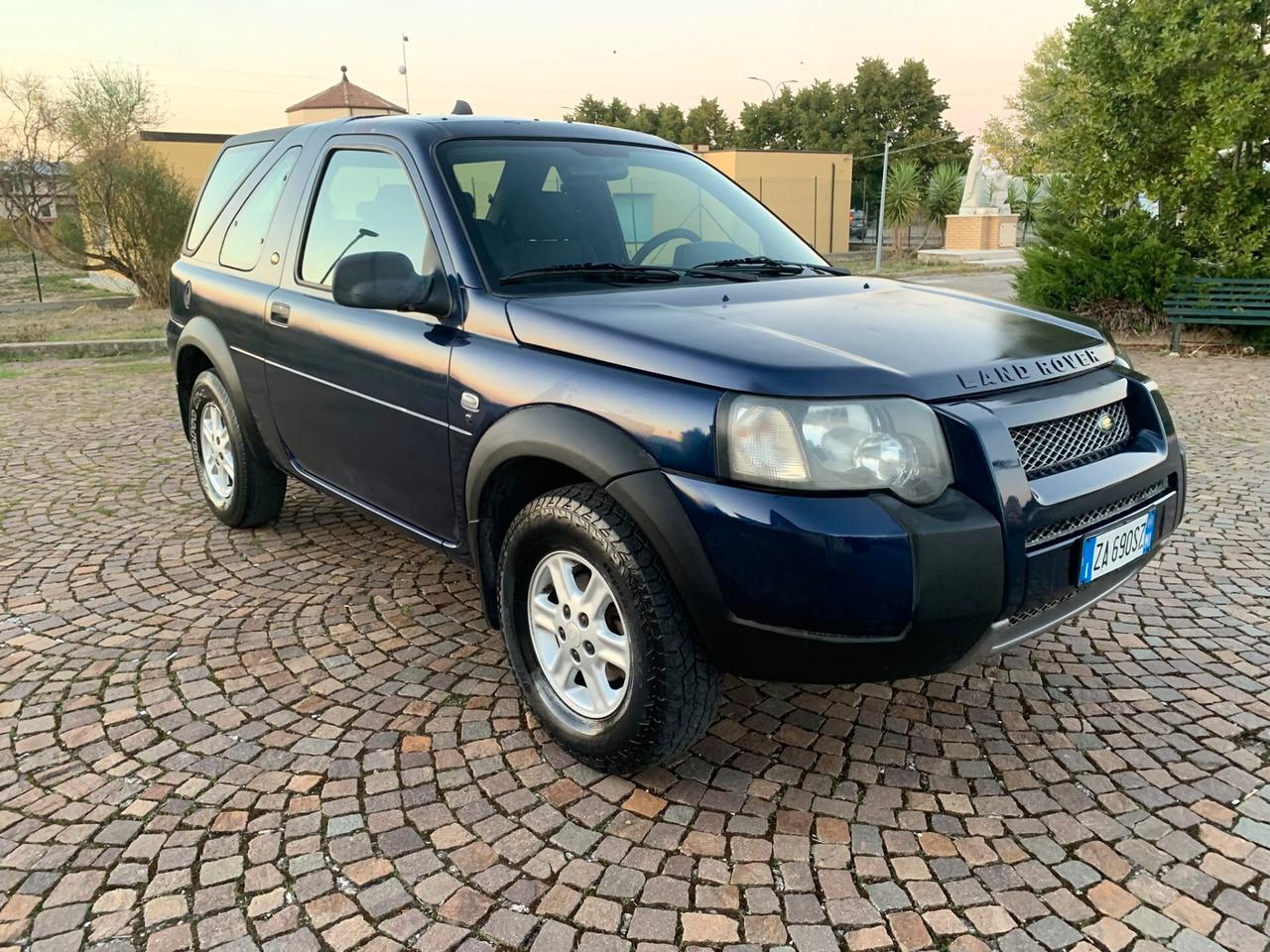Land Rover Freelander 2.0 Td4 16V cat 3p. Softb. SE