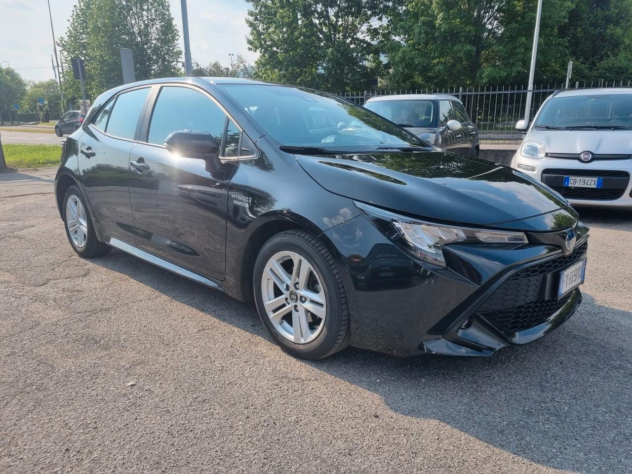 Toyota Corolla 1.8 Hybrid Business