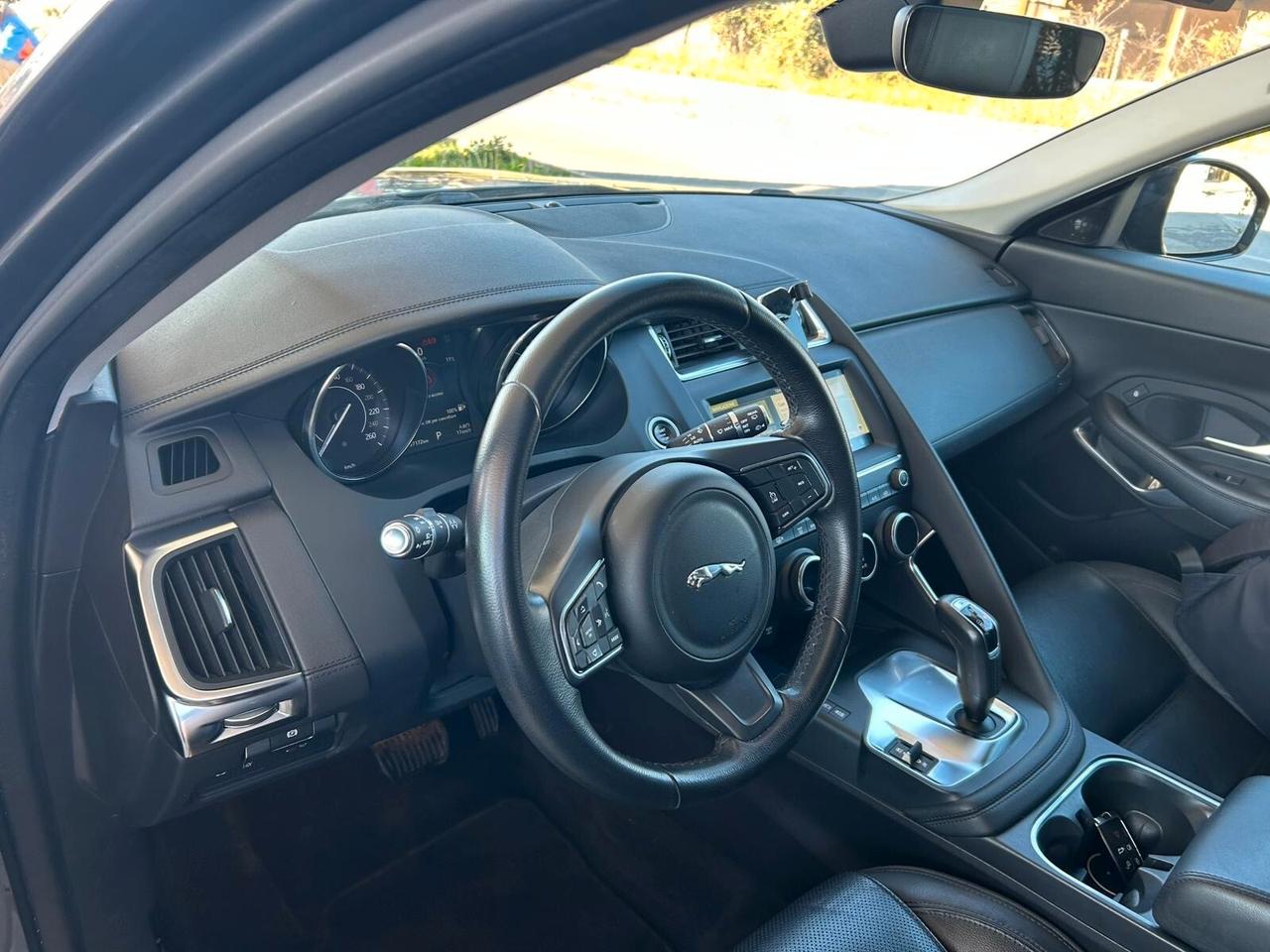 Jaguar E-Pace 2.0D 150 CV AWD aut. S, STUPENDA, DISTRIBUZIONE E TAGLIANDO APPENA FATTO!! TURBINA NUOVA!!!