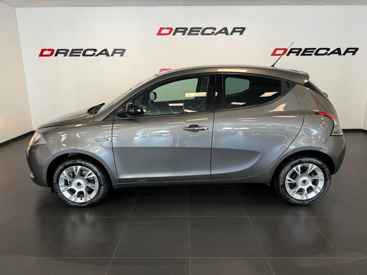 Lancia Ypsilon 1.2 69 CV 5 porte S&S Gold 30.000 KM UNIPROP.