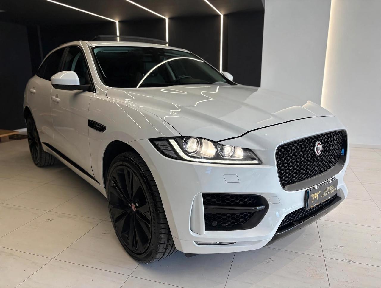 Jaguar F-Pace 3.0 D 300 CV AWD R-Sport