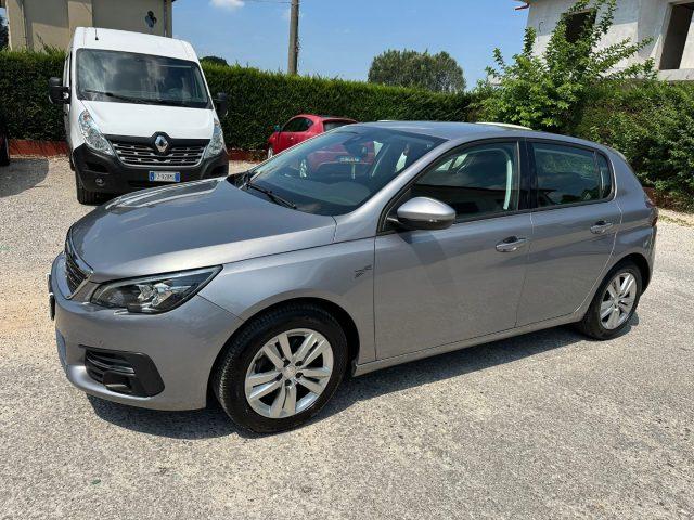 PEUGEOT 308 BlueHDi 130 S&S EAT8 Active Business