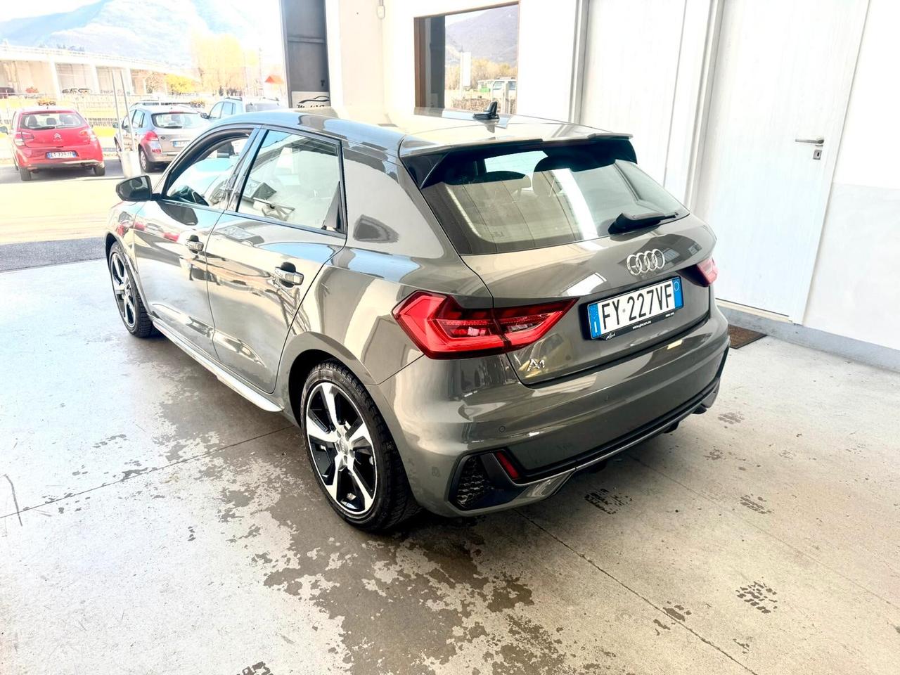 Audi A1 SPB 35 TFSI S tronic line edition