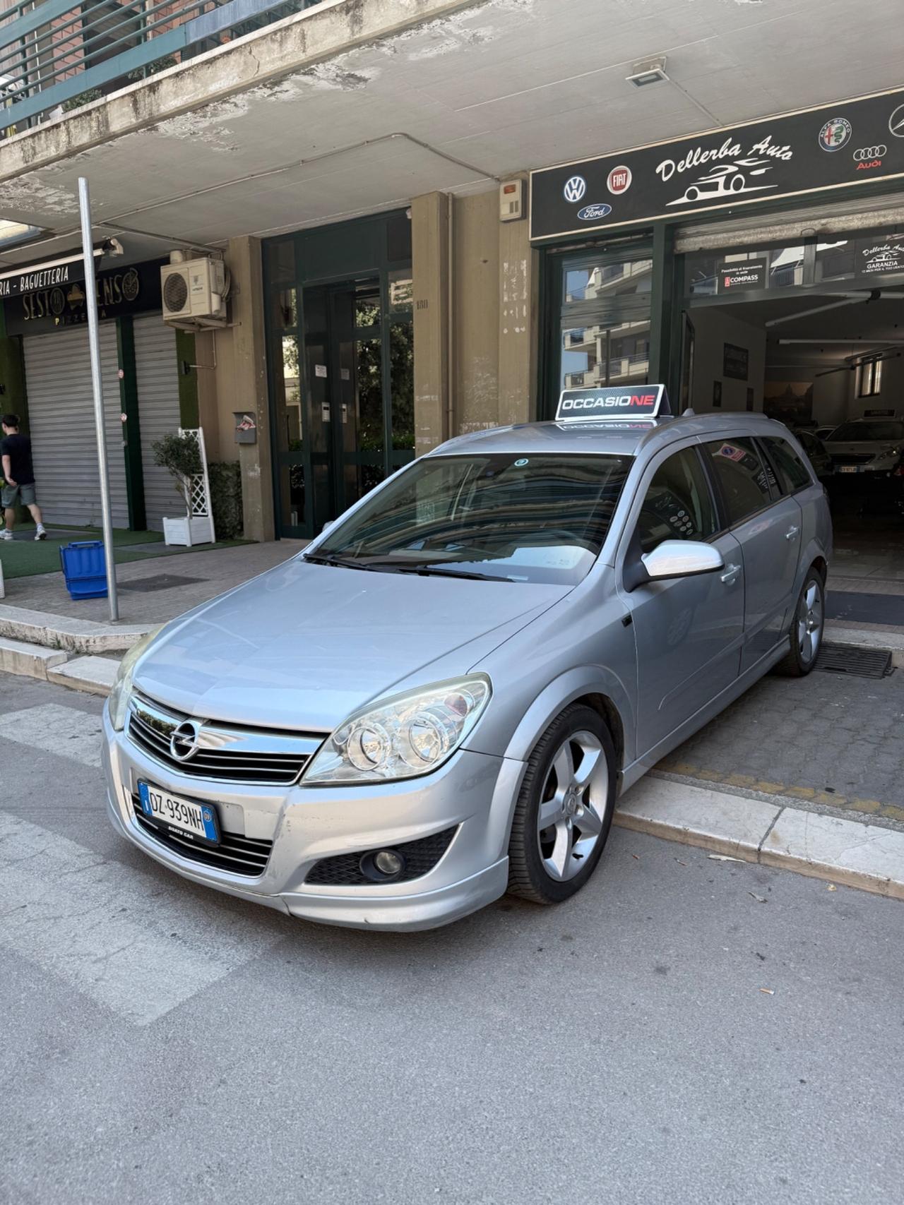 Opel Astra 1.8 16V VVT Station Wagon Enjoy