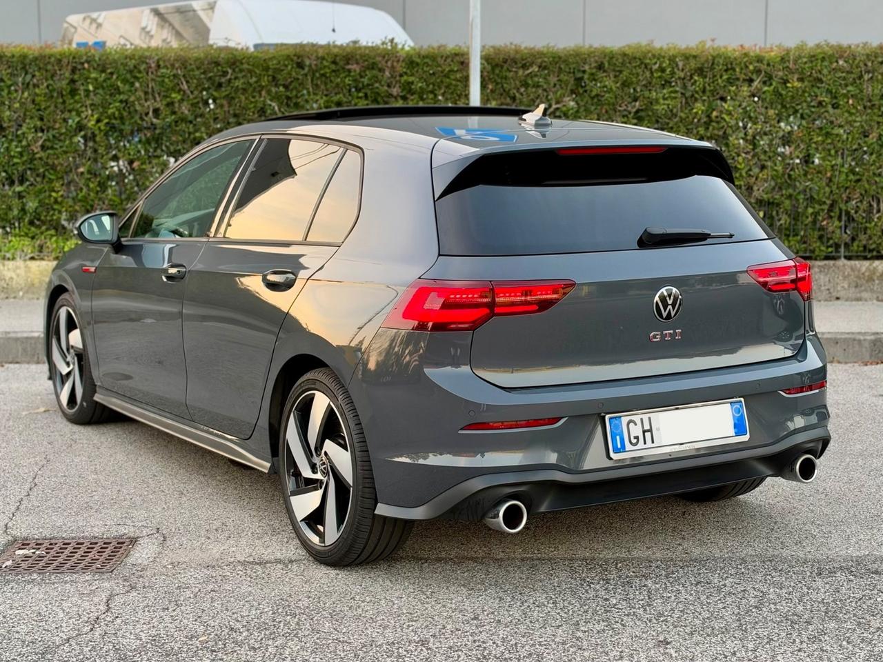 VOLKSWAGEN GOLF 8 2.0 TSI DSG GTI MK8