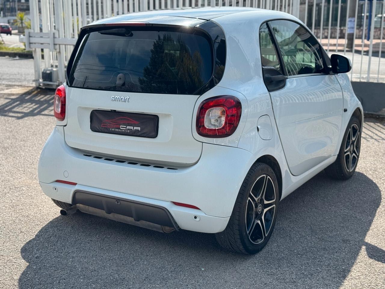 Smart ForTwo 70 1.0 GPL twinamic Prime LED PELLE