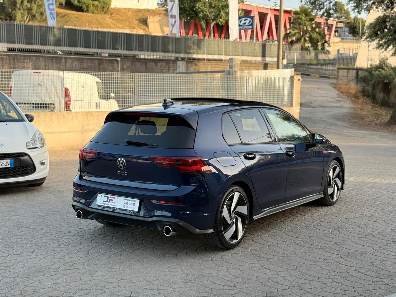 Volkswagen Golf GTI 2.0 DSG TETTO APRIBILE