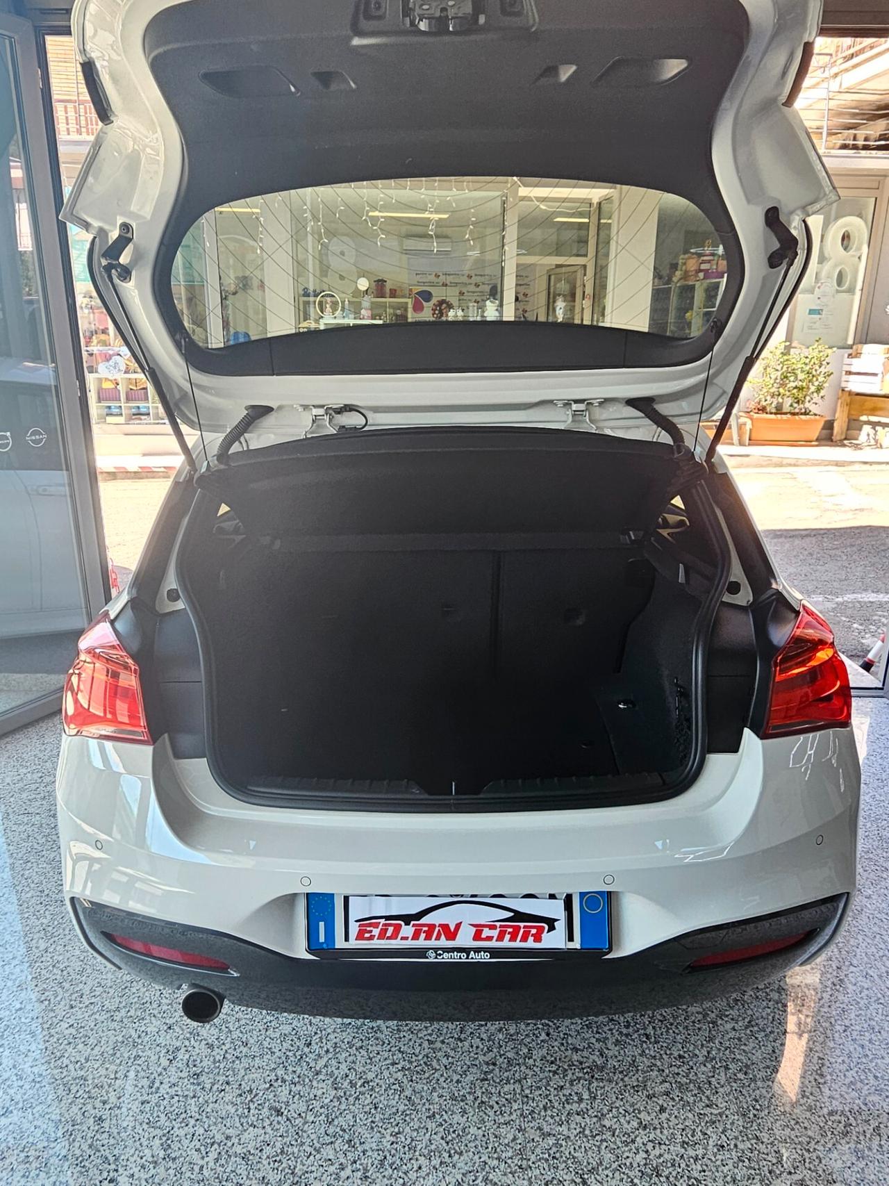 Bmw 116 116d 5p. Msport