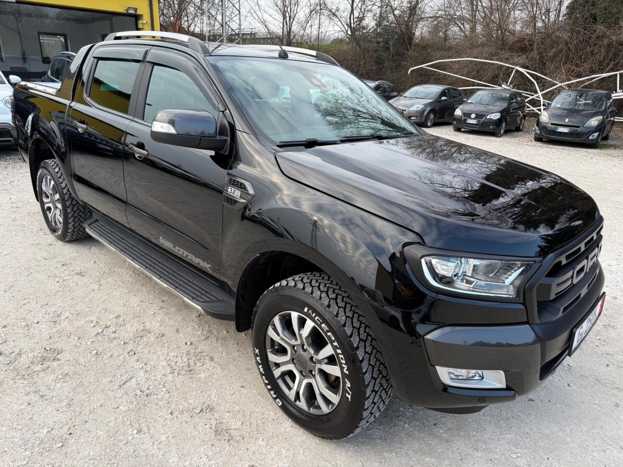 Ford Ranger 3.2 TDCi DC Wildtrak SHADOW BLACK