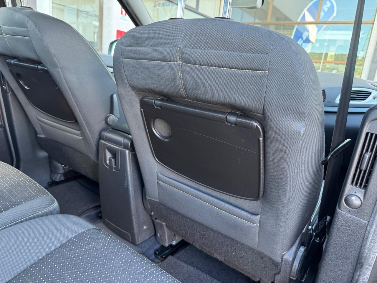 Renault Scenic X-Mod 1.5 dCi 110CV Luxe