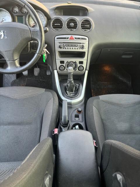 Peugeot 308 1.6 THP 150CV 5p. Tecno (5 Marce)