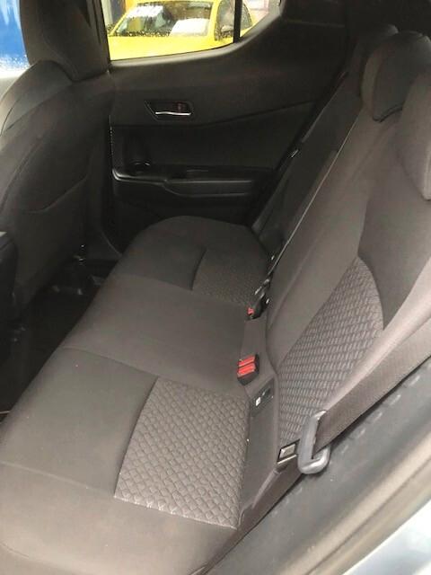 Toyota C-HR 2.0 Hybrid E-CVT Trend