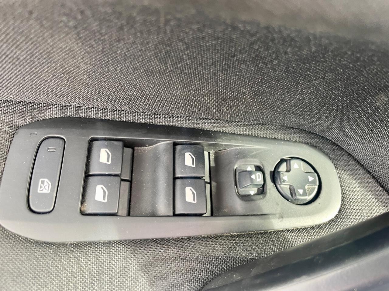 Peugeot 308 BlueHDi 2 MODELLI DISPONIBILI
