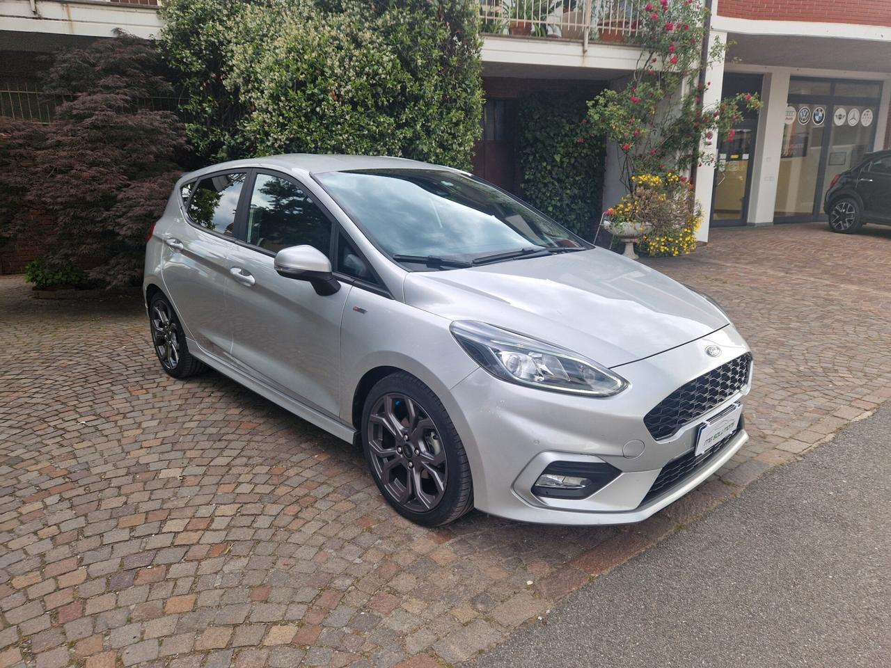 Ford Fiesta 1.0 Ecoboost Hybrid 125 CV 5 porte ST-Line
