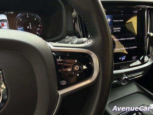 VOLVO V60 Cross Country 2.0 b4 awd CERCHI 20'' IVA ESP UNICO PROPRIETARIO