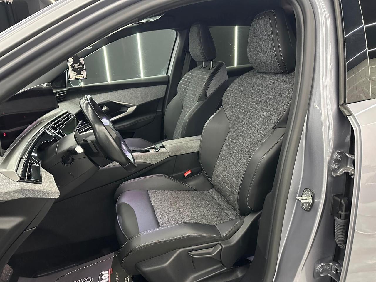 Peugeot 3008 1.2 hybrid Allure 145cv e-dcs6