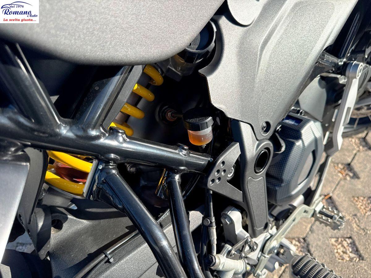 Ducati - DesertX 950 - DesertX Rally LUCKY STRIKE