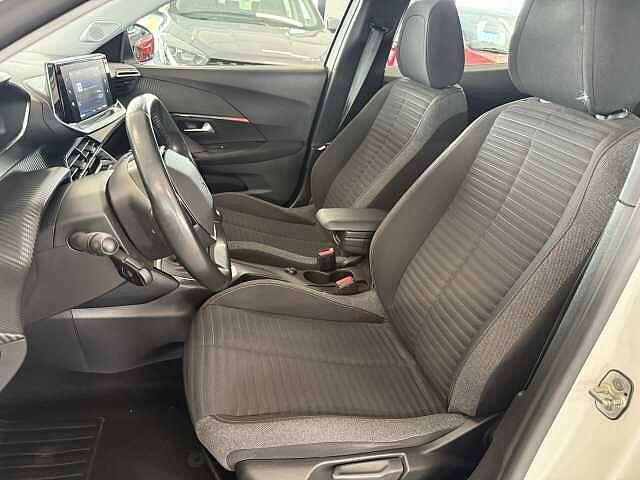 Peugeot 2008 1.2 PureTech 100 CV Active