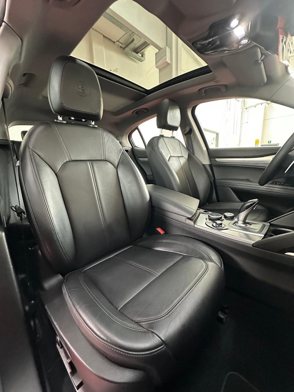 Alfa Romeo Stelvio 2.2 Turbodiesel 210cv q4 b tech