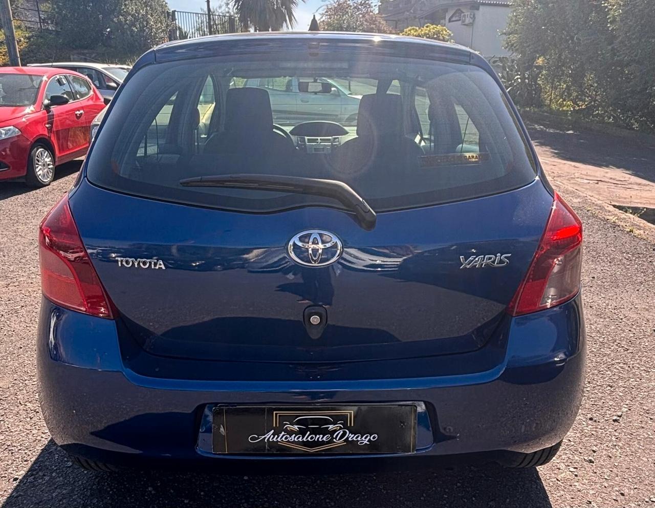 Toyota Yaris 1.4 D-4D 5 porte Sol Automatica