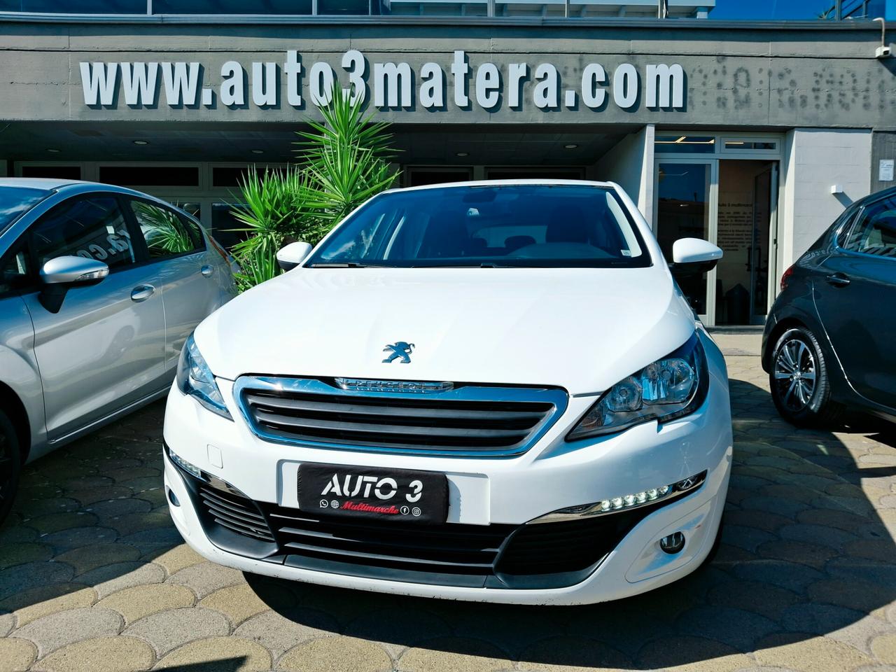 Peugeot 308 BlueHDi 120 S&S SW Allure