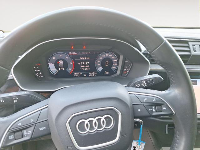 AUDI Q3 35 TDI S tronic Business