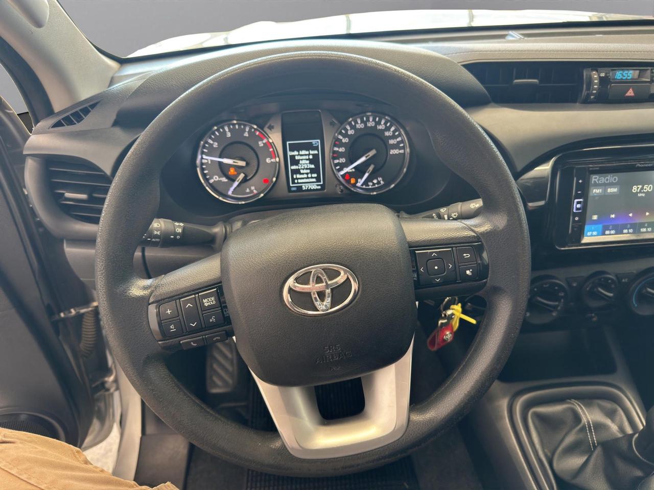 Toyota Hilux 2.4 d-4d extra cab Comfort 4wd