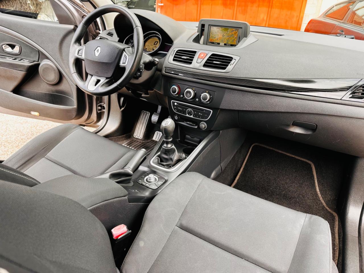 Renault Mégane 1.5 dCi 110CV EDC SporTour GT Line