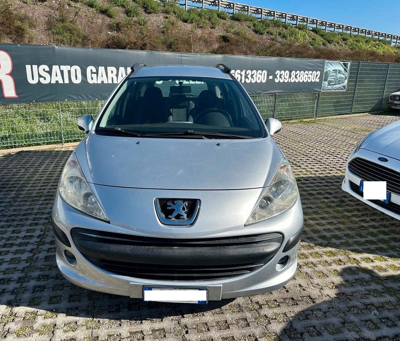 Peugeot 207 1.4 VTi 95CV SW X Line-2008