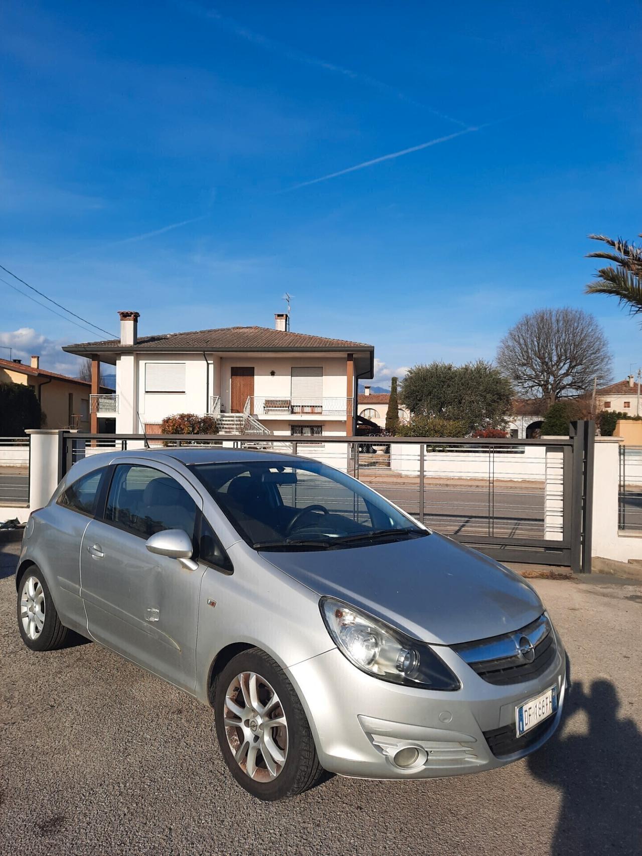 Opel Corsa 1.3 CDTI 90CV 3 porte OK NEOPATENTATI