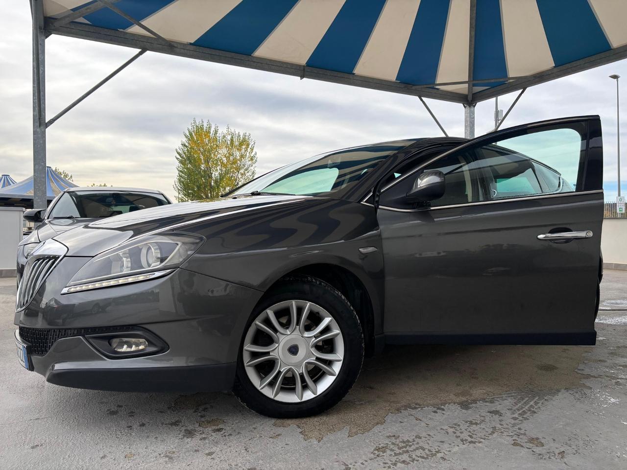 Lancia Delta 1.6 MJT DPF Gold