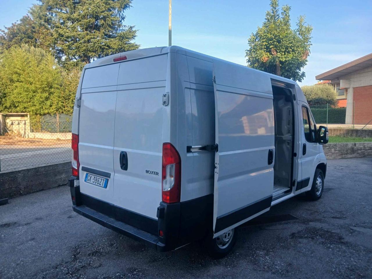 Peugeot Boxer 330 2.2 BlueHDi 140 S&S PC-TN Furgone