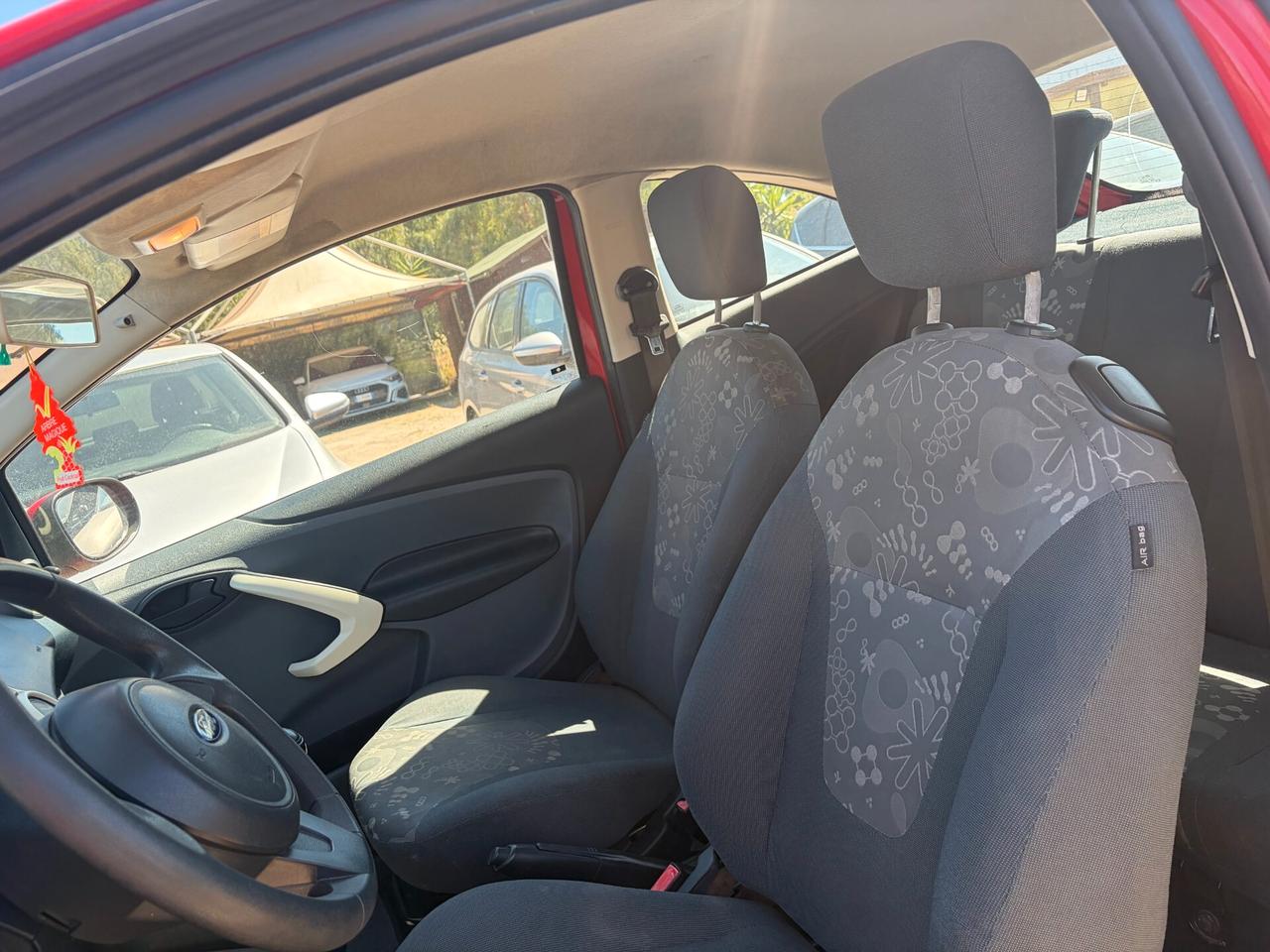 FORD KA 1.2 69CV ANNO 2015 125.000 KM GARANTITA