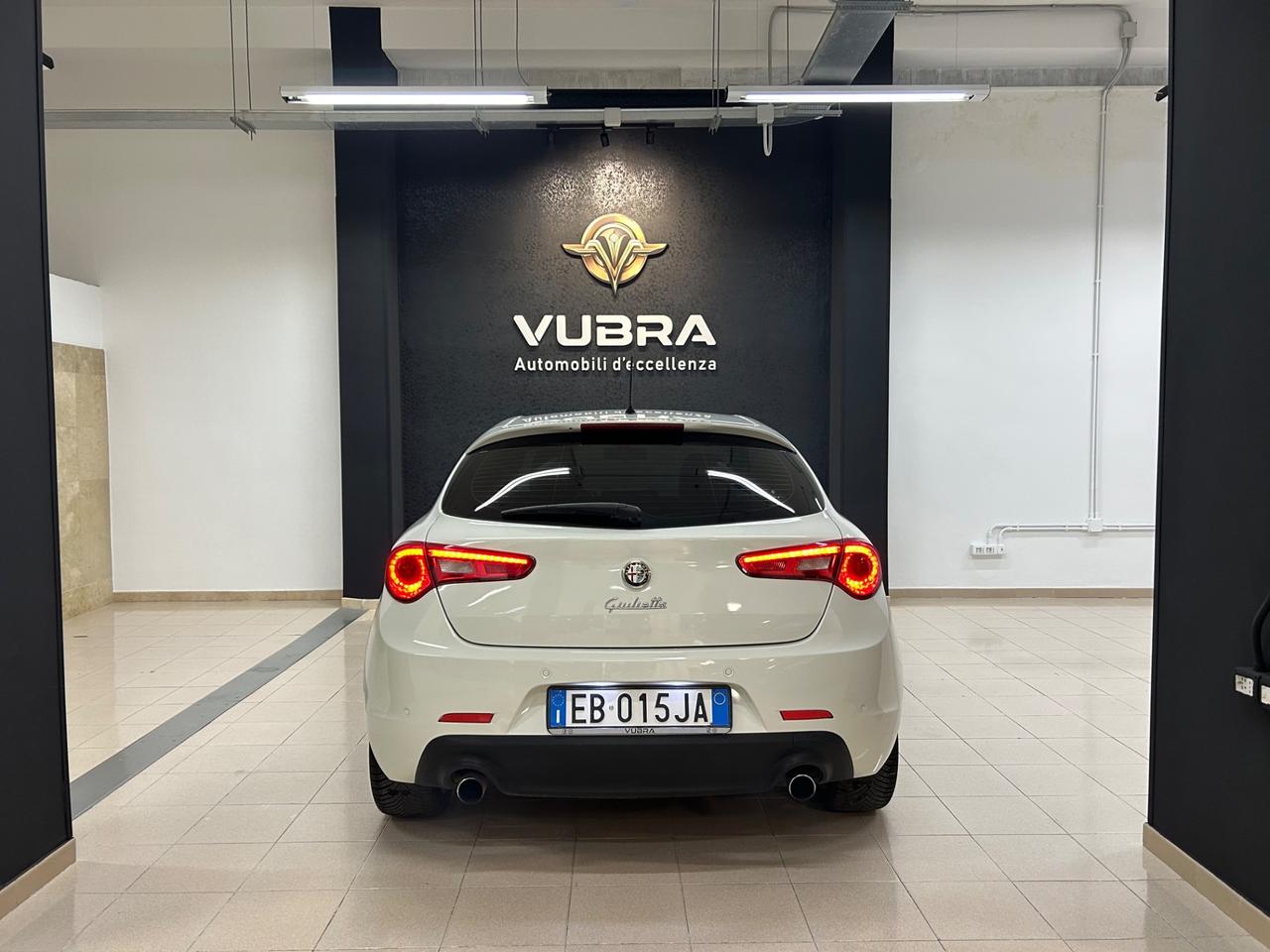 Alfa Romeo Giulietta 2.0 JTDm-2 140 CV Distinctive