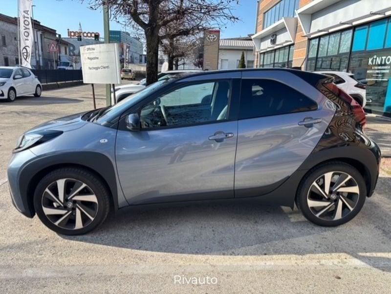 Toyota Aygo X 1.0B (72 CV) Lounge S-CVT