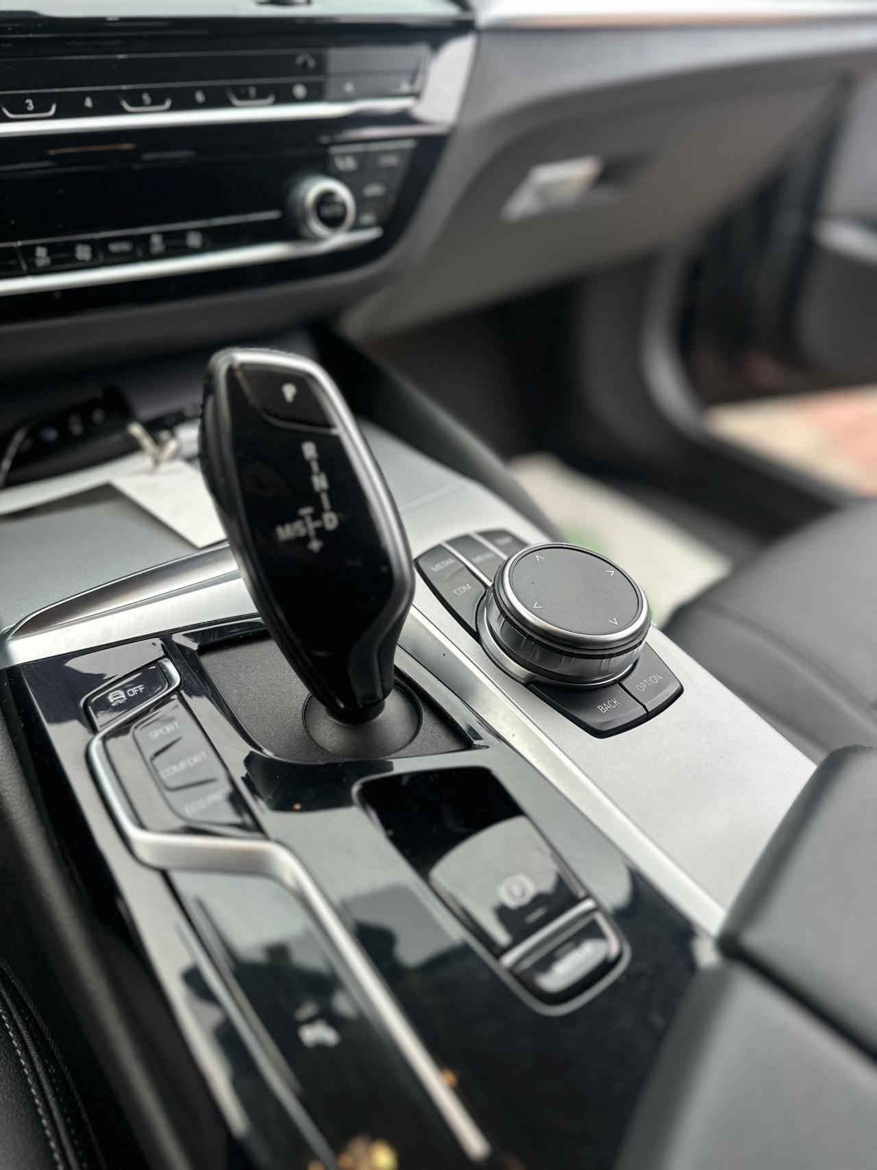 Bmw 520 520d 48V Touring Luxury