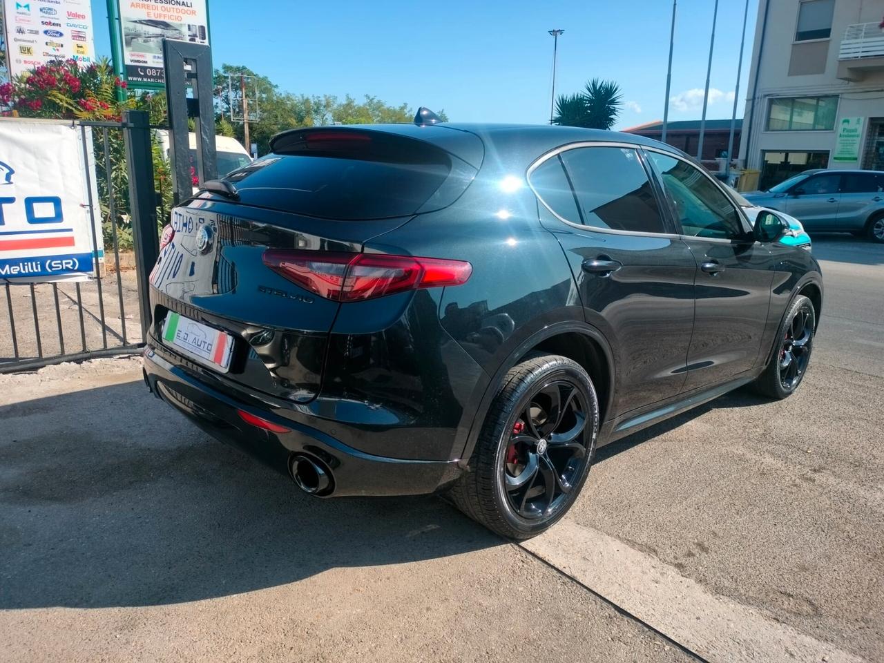 Alfa Romeo Stelvio 2.2 Turbodiesel 190 CV AT8 Q4 Executive