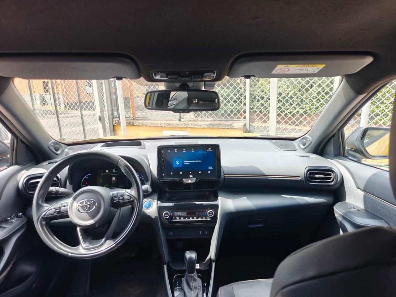 Toyota Yaris Cross 1.5h Premiere fwd 116cv e-cvt