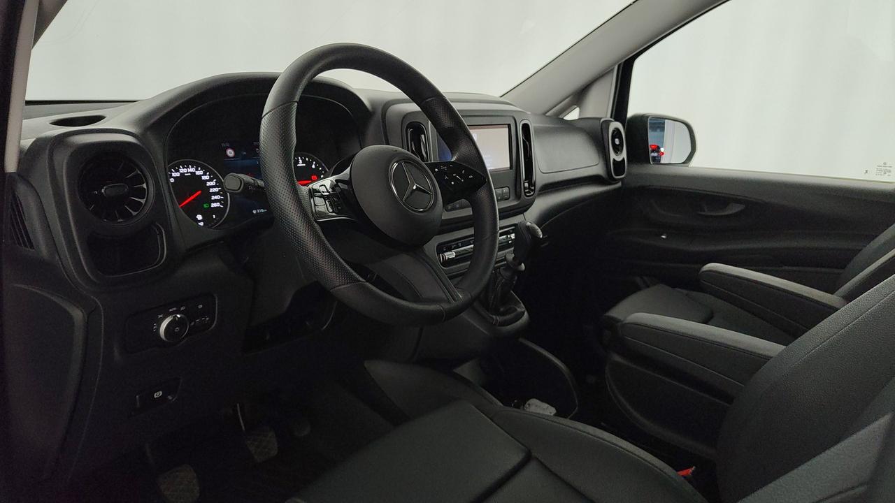 Mercedes-Benz Vito III - vito 114 cdi compact mixto