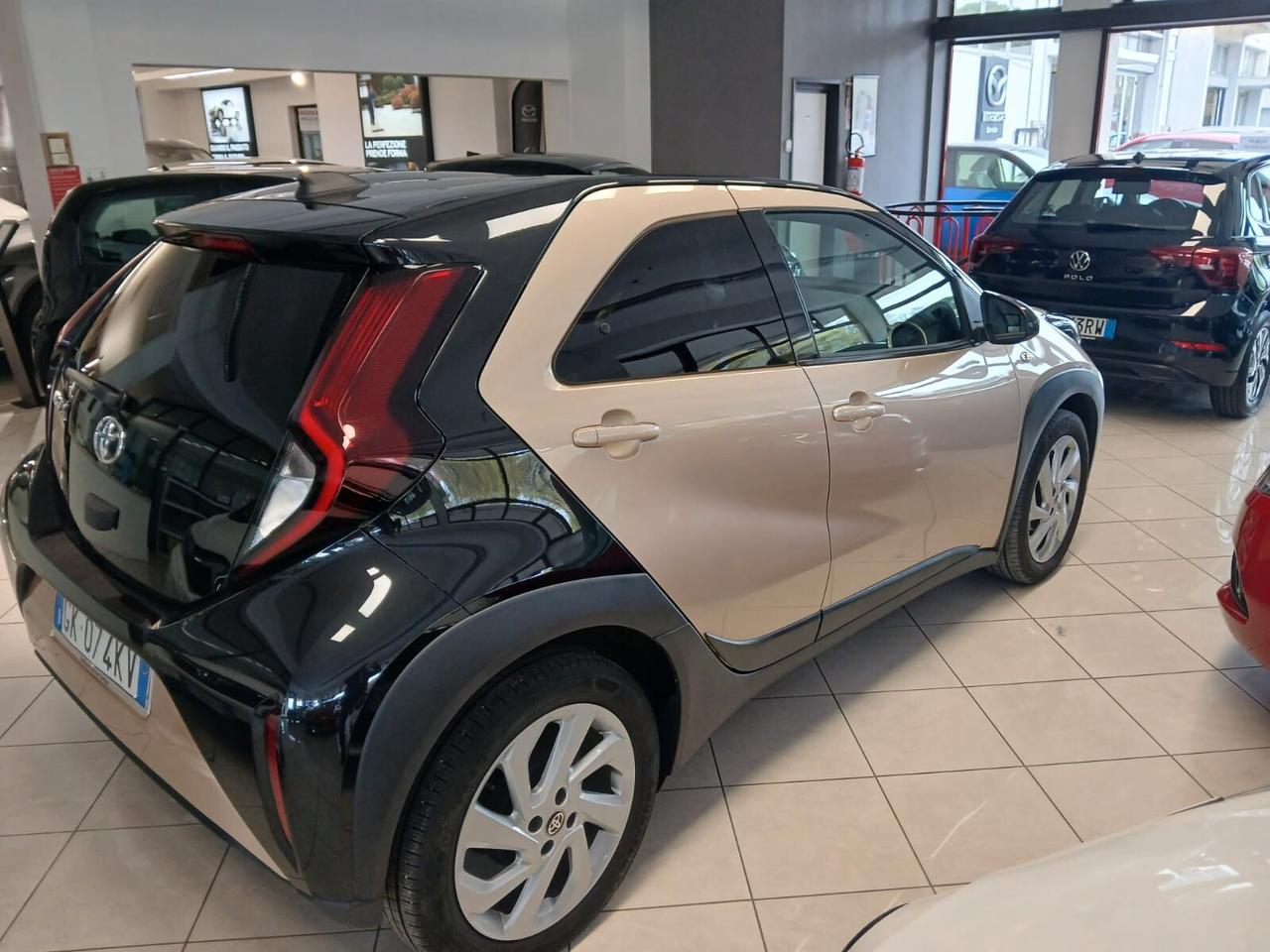 Toyota Aygo X 1.0 VVT-i 72 CV 5 porte Trend