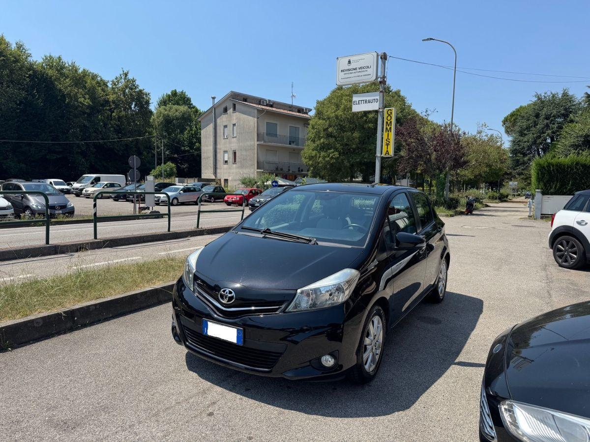 TOYOTA - Yaris - 1.3 5 porte Lounge #1PROP. #TAG.CERTIFICATI