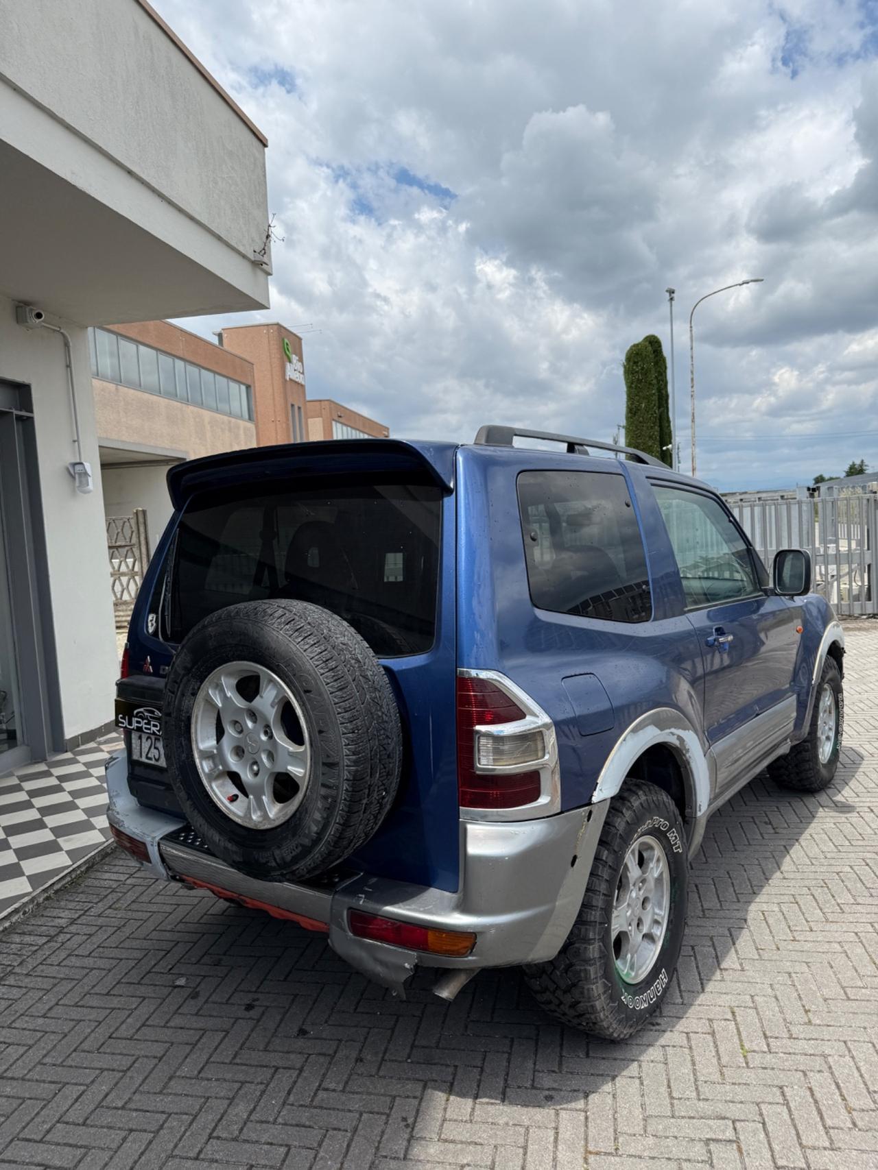 Mitsubishi Pajero 3.2 16V DI-D 3p. GLS