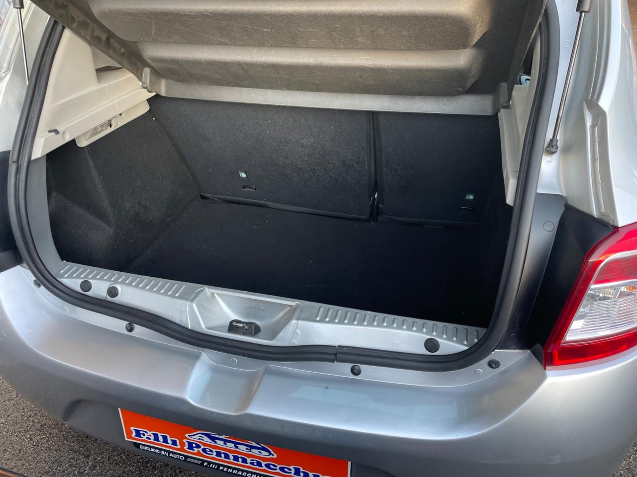 DACIA SANDERO 1.2 GPL 75 (CV) 2013