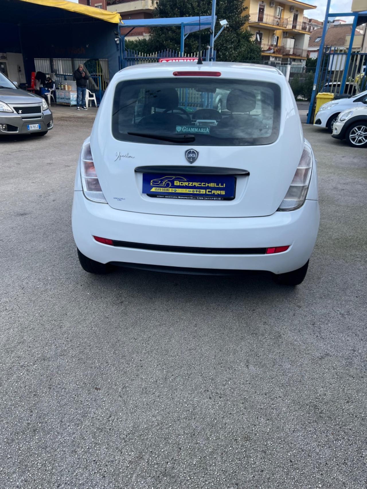 Lancia Ypsilon 1.2 Elle