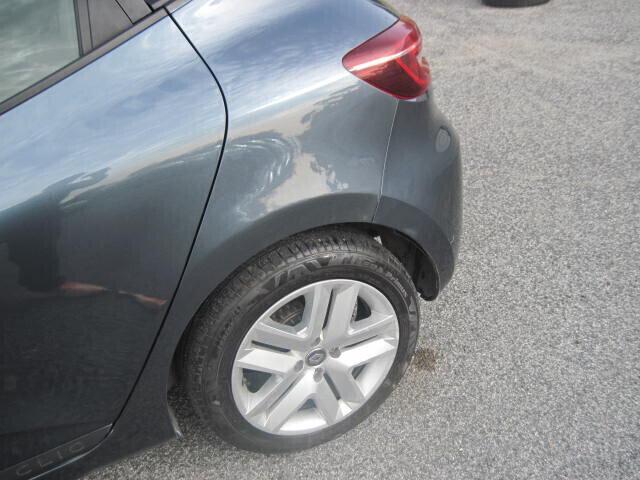 Renault Clio TCe 90 CV 5 porte FINANZIABILE GARANZIA