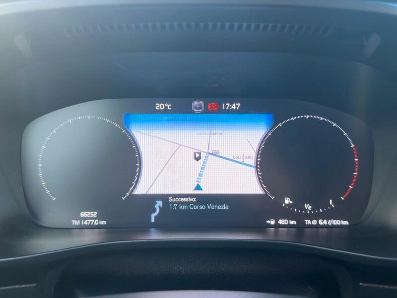 VOLVO XC40 (2017-->) XC40 T3 Geartronic R-design