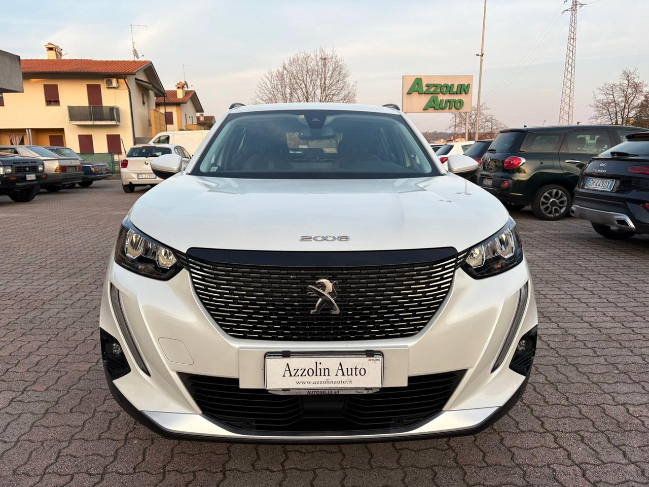PEUGEOT 2008 1.5 HDI FULL OPTIONAL SI NEOPATENTATI
