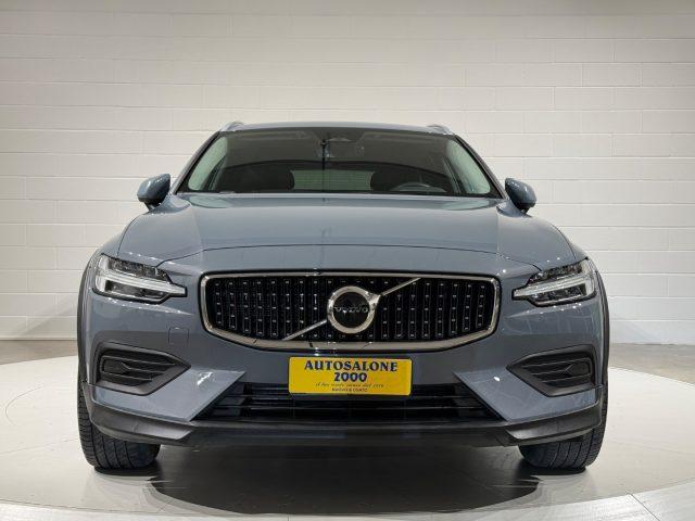 VOLVO V60 Cross Country B4 d. AWD auto. Core PREZZO REALE
