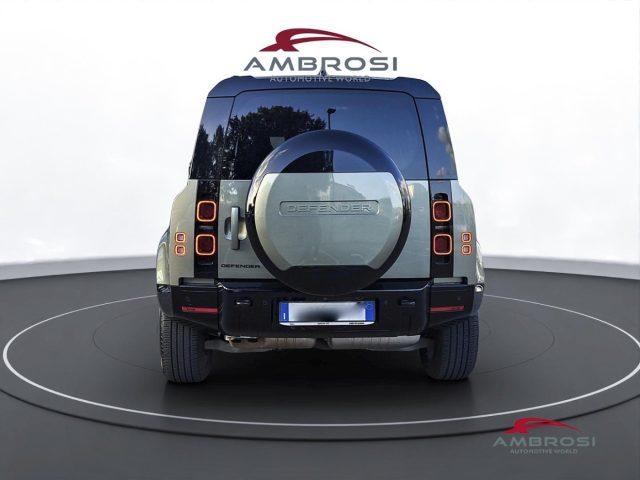 LAND ROVER Defender 3.0 SWB X-DYNAMIC SE